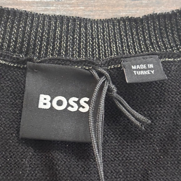 NWT Boss by Hugo Boss Black V-Neck Sweater with Ribbed Cuffs XL - Picture 3 of 12